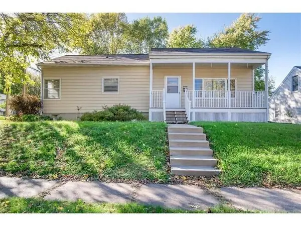 2490 2nd Sw, Cedar Rapids, IA 52404