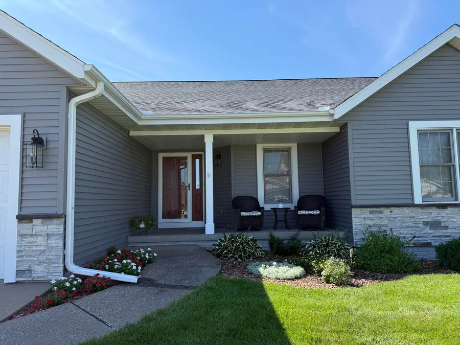 2608 Dawson, Muscatine, IA 52761 - #3