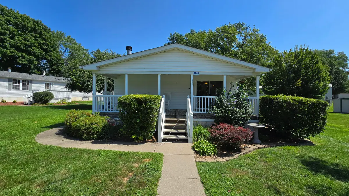 11325 140th Lot 101, Davenport, IA 52804 - #1