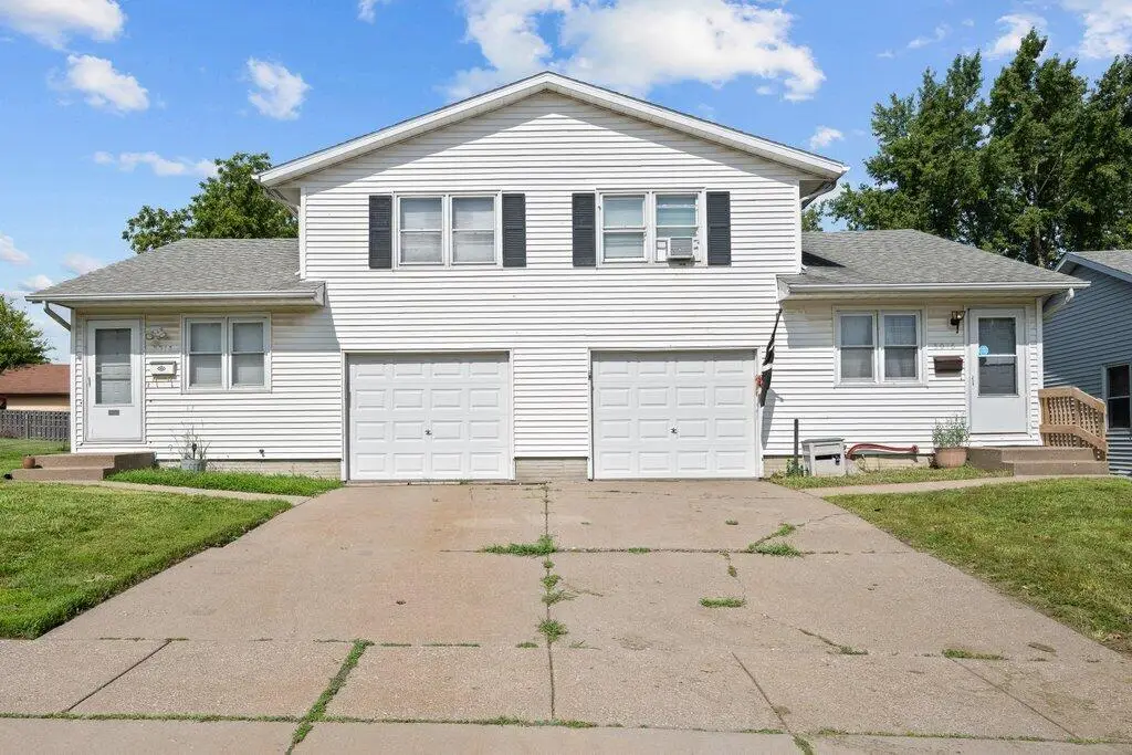 3014 N Michigan, Davenport, IA 52761 - #1