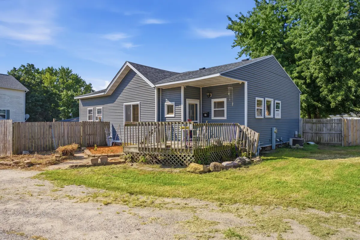 404 Bleeker, Muscatine, IA 52761 - #1