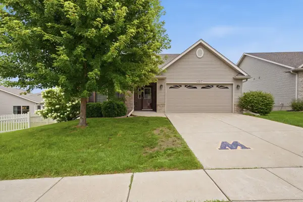 3217 Majestic, Muscatine, IA 52761