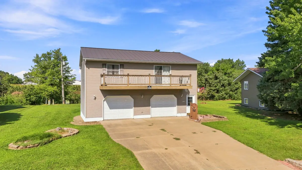 614 Aspen, Wapello, IA 52653 - #1
