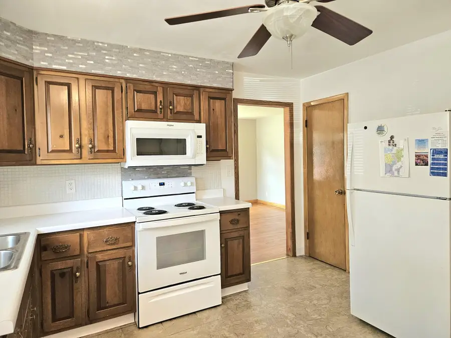 1030 Climer, Muscatine, IA 52761 - #3