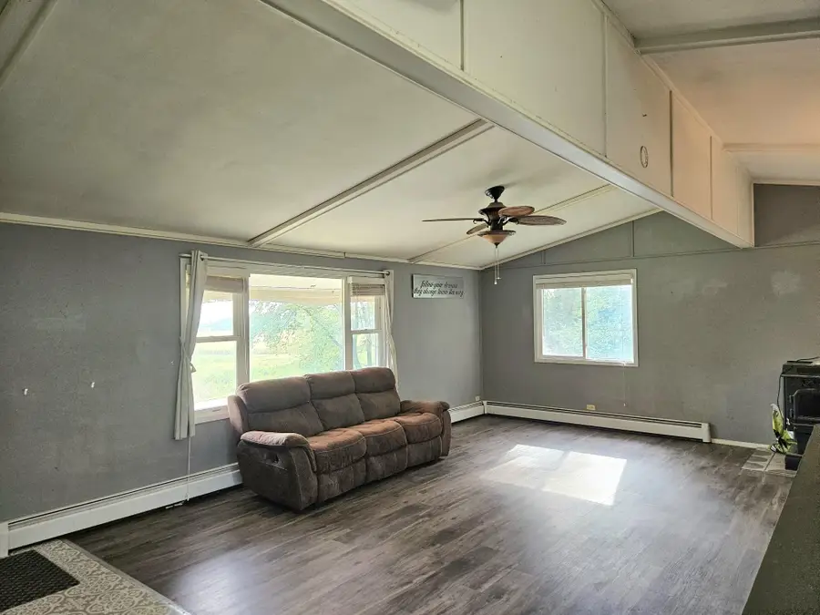 2288 Burlington Road, Muscatine, IA 52761 - #2