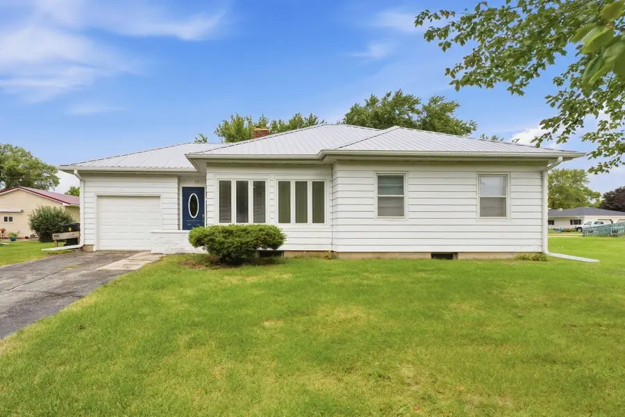 212 E 11th, Tipton, IA 52772 - #2
