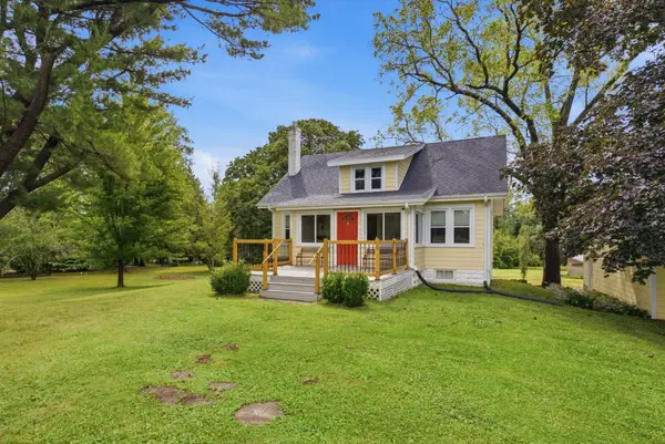 2103 Snug Harbor, Muscatine, IA 52761