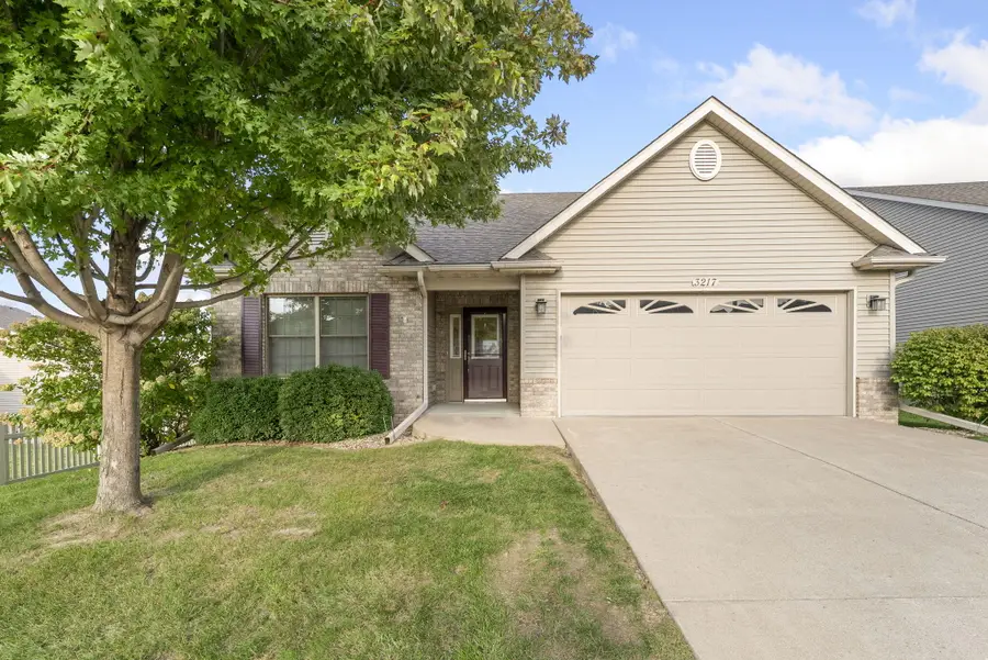 3217 Majestic, Muscatine, IA 52761 - #2