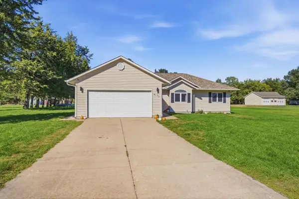 143 Emerald Ln, Fruitland, IA 52749