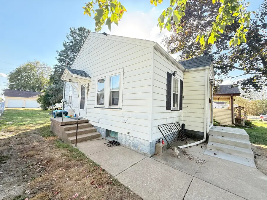 504 Adams, Muscatine, IA 52761 - #2