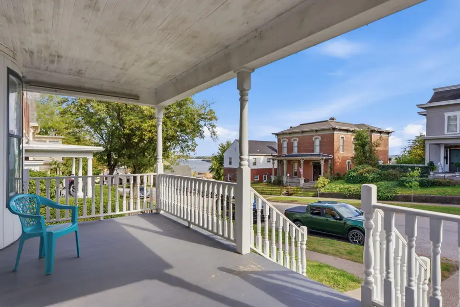 511 W 2nd, Muscatine, IA 52761 - #3