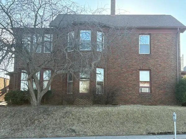 116 E 4th, Muscatine, IA 52761