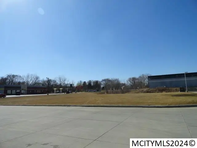 1960 S Federal, Mason City, IA 50401 - #3