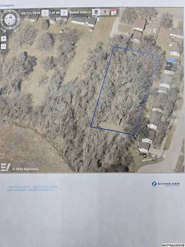 1100 N Tennessee Pl, MASON CITY, IA 50401