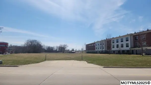 3041 4th SW, MASON CITY, IA 50401