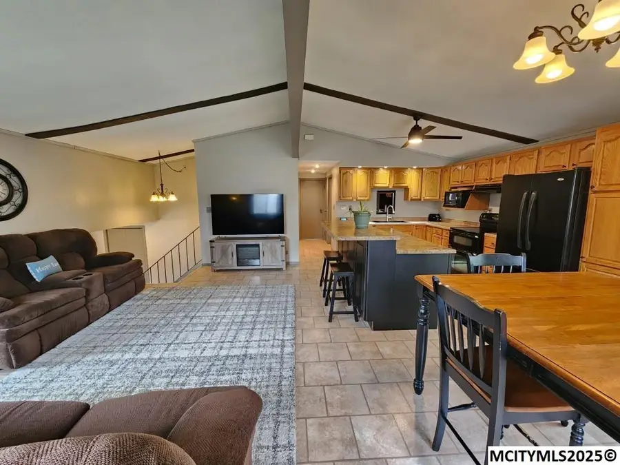 15257 Thoburn Ave, Clear Lake, IA 50428 - #3