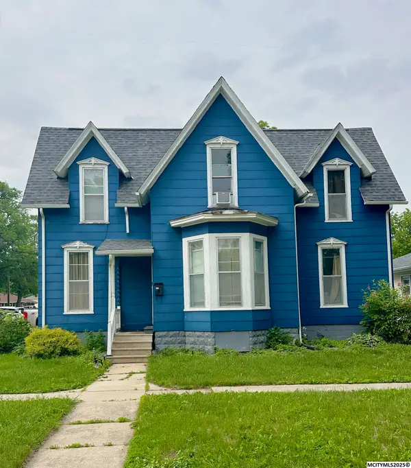 1000 1st Ave S, CLEAR LAKE, IA 50428