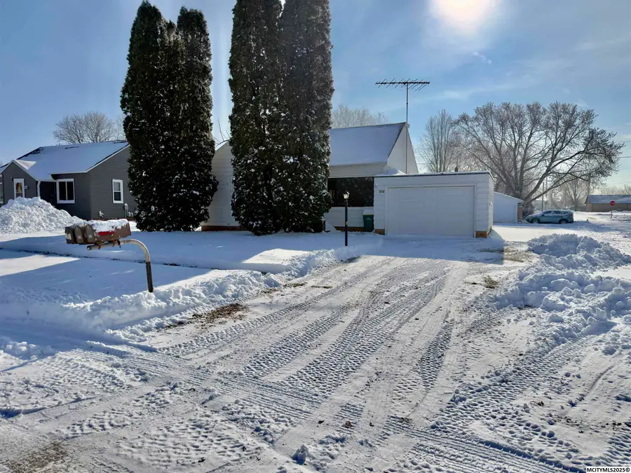 333 W North St., Manly, IA 50456 - #2