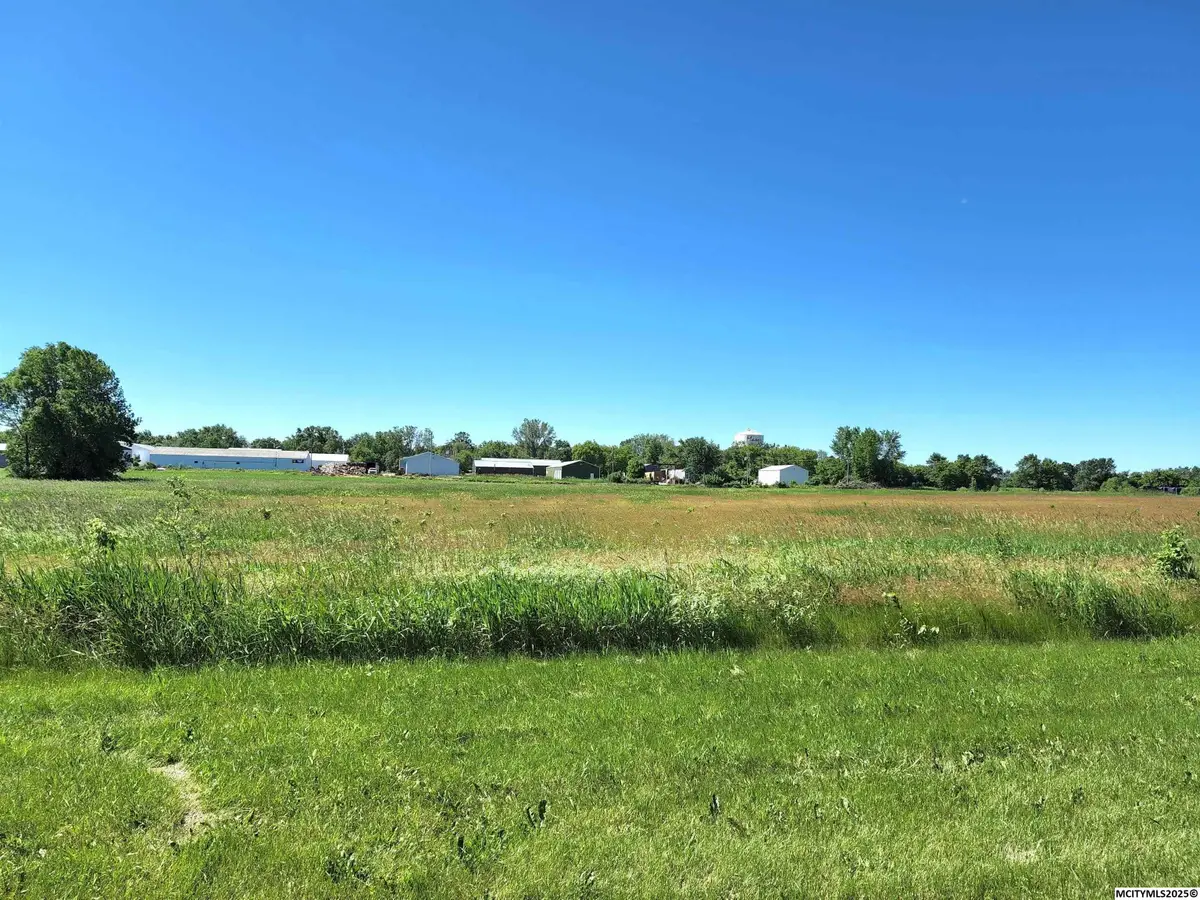 2955 9th SW, Mason City, IA 50401 - #1