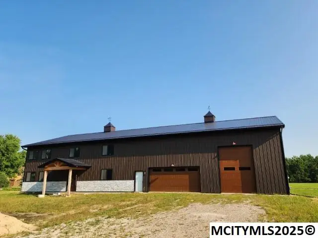 1368 12th NE, Mason City, IA 50401 - #1