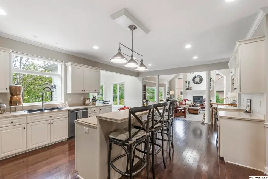 3 Deer Creek Ct, Mason City, IA 50401 - #2