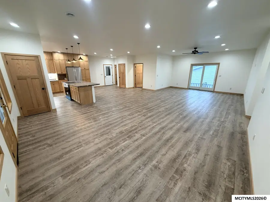 506 S 3rd St, Osage, IA 50461 - #2