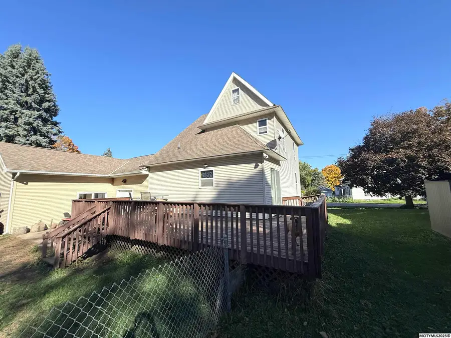 314 Andrews St, Nashua, IA 50658 - #2