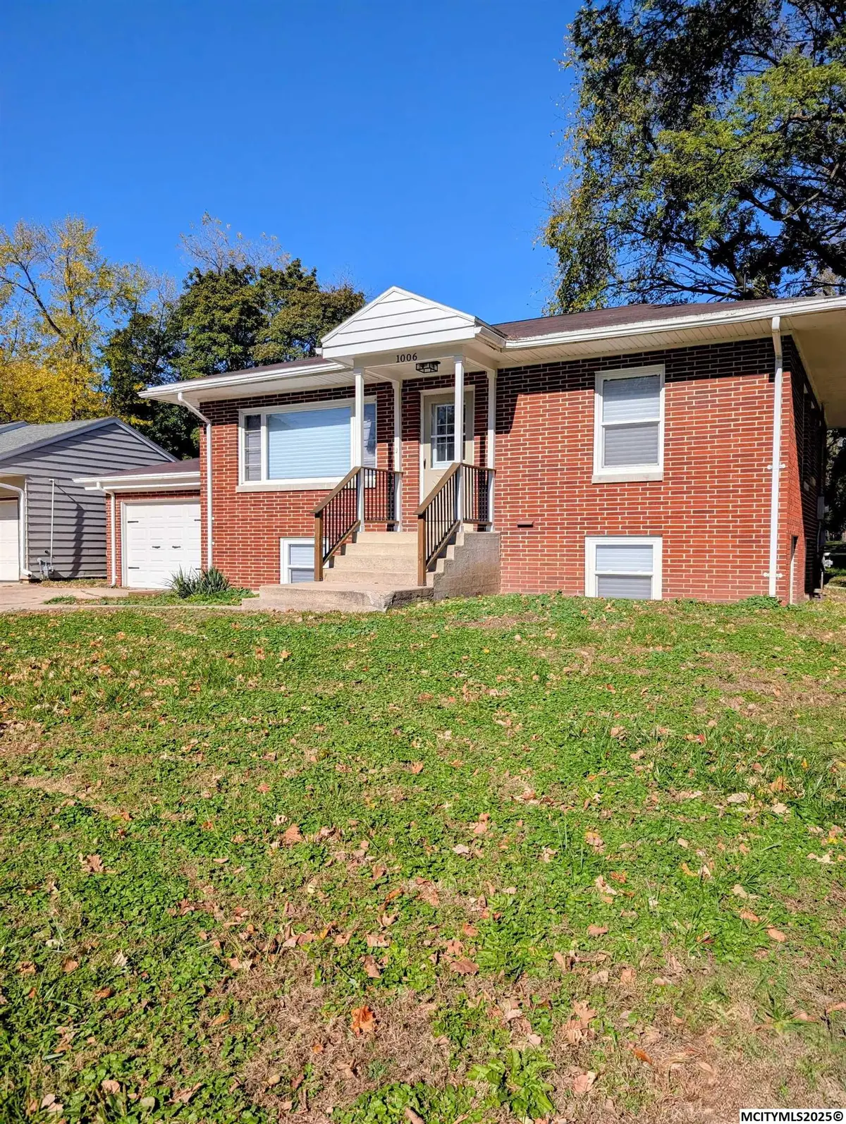 1006 12th NE, Mason City, IA 50401 - #1
