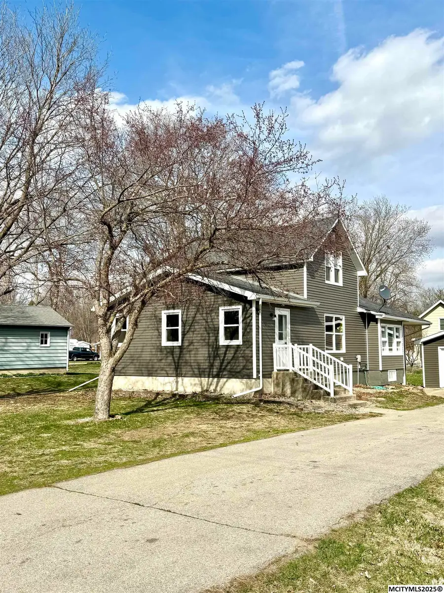 111 N Sullivan Ave, Nora Springs, IA 50458 - #3