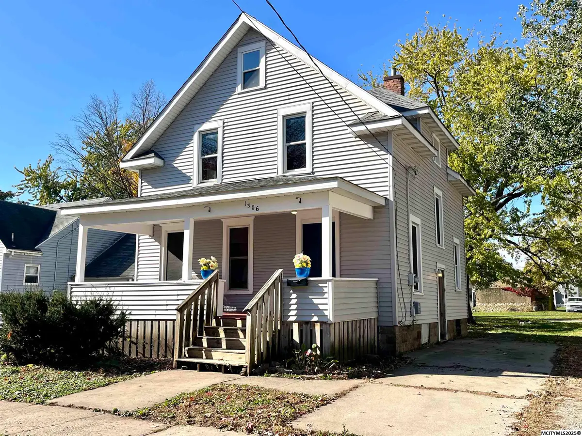 1306 N Jefferson, Mason City, IA 50401 - #1