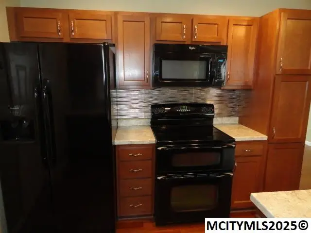 111 Country Circle, Mason City, IA 50401 - #3