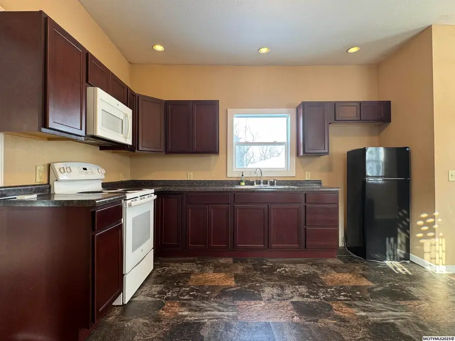 619 Grove St, Plymouth, IA 50464 - Image #3