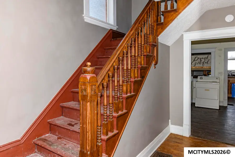 117 S Monroe, Mason City, IA 50401 - #2