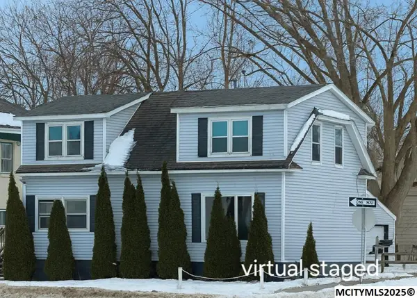 221 6th SW, MASON CITY, IA 50401