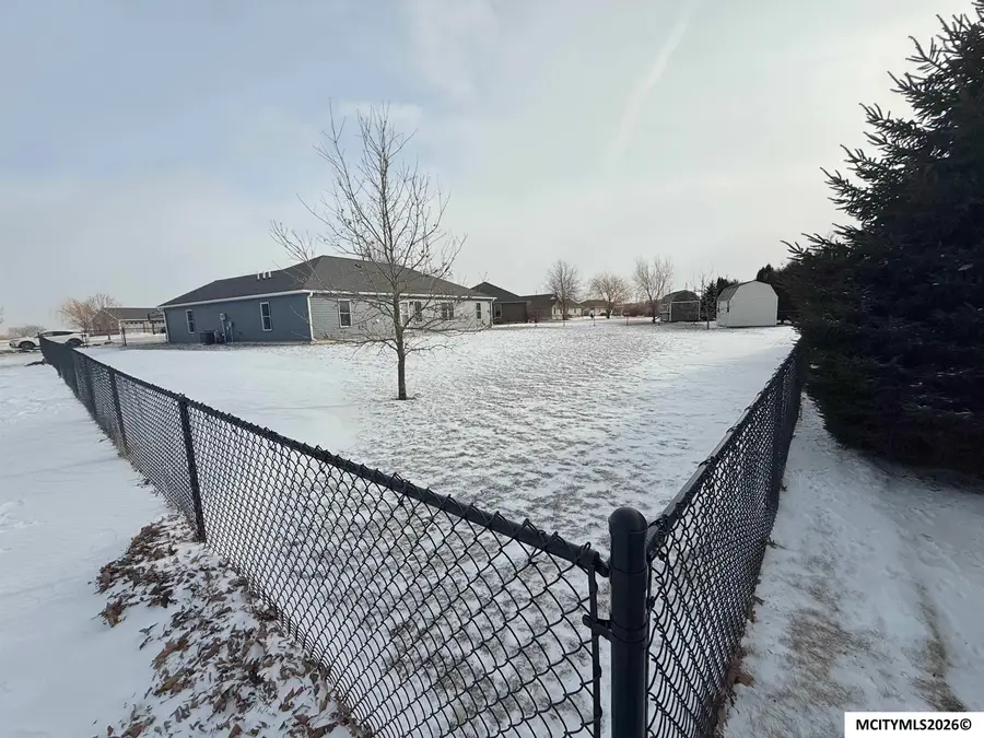 422 S Winter St, Saint Ansgar, IA 50472 - #2