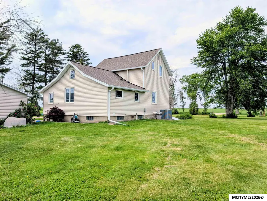 16338 140th ST, Bristow, IA 50611 - #3
