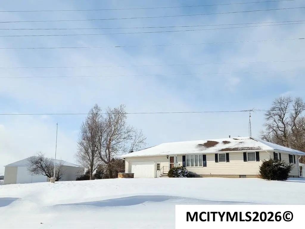 2486 Hwy 65, Sheffield, IA 50475 - #1