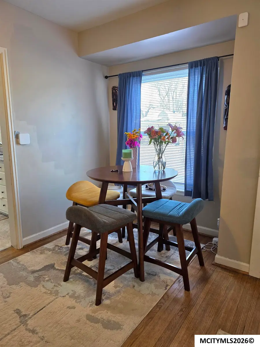 921 15th NE, Mason City, IA 50401 - #3