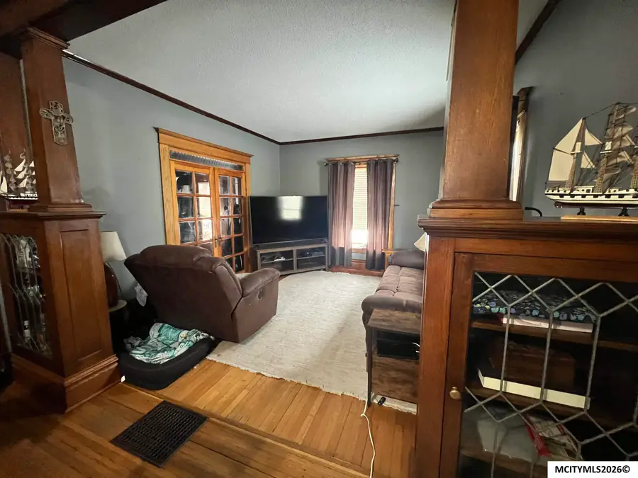 438 4th SE, Mason City, IA 50401 - #3