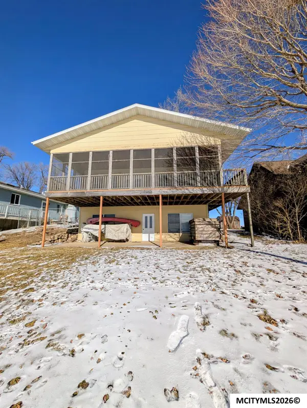 25861 105th ST, SPIRIT LAKE, IA 51360