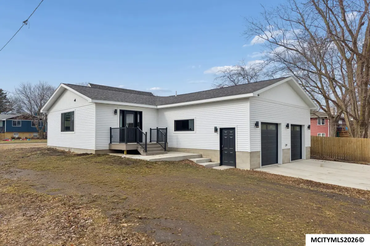 714 3rd St NW, Nora Springs, IA 50458 - #1