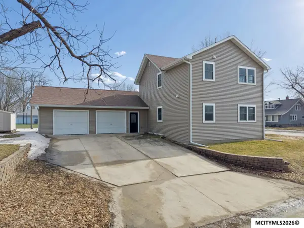 116 W Congress St, NORA SPRINGS, IA 50458