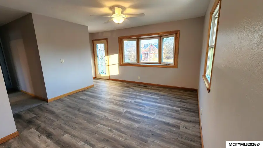 537 4th NE, Mason City, IA 50401 - #3
