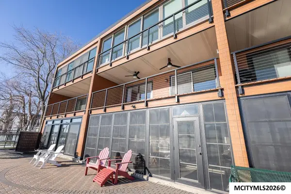 481 N Shore Dr #203, CLEAR LAKE, IA 50428