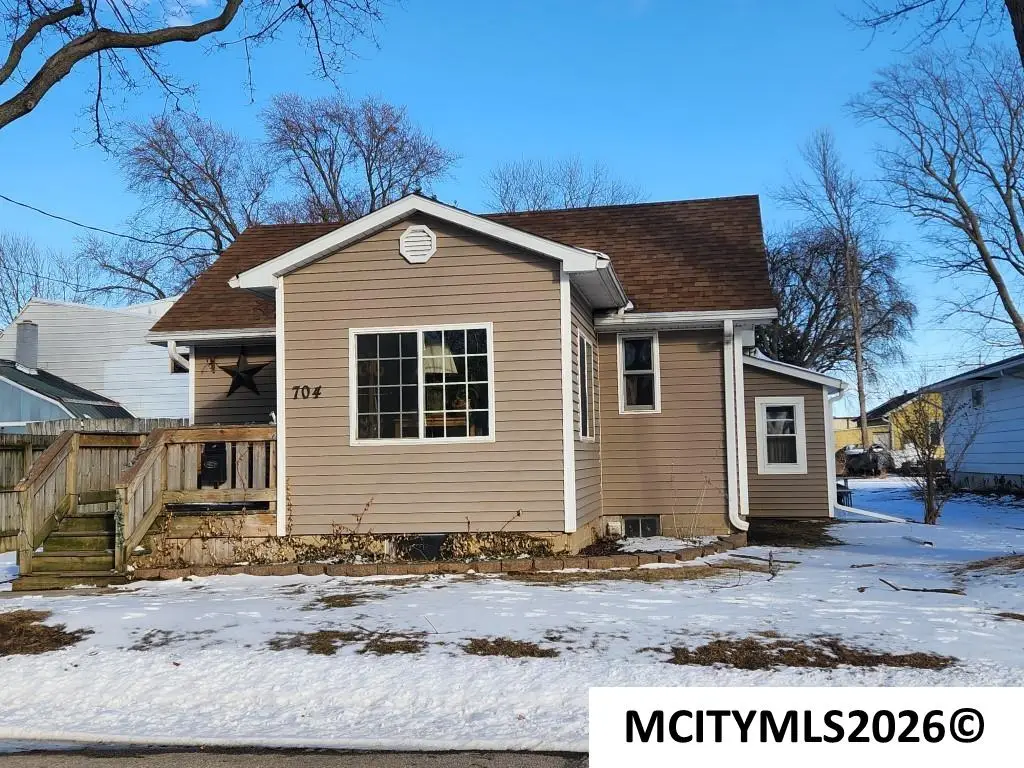 704 S 13th St, Clear Lake, IA 50428 - #1