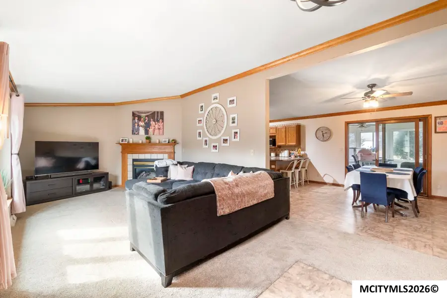2037 12th NE, Mason City, IA 50401 - #3