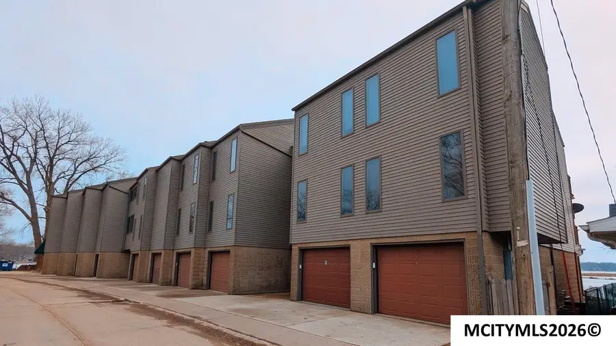 414 E Lake Street #2, Ventura, IA 50482 - #2