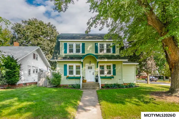 29 S Vermont, MASON CITY, IA 50401