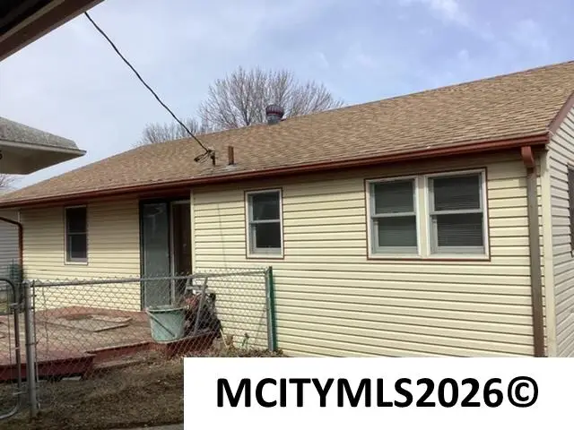 43 Sunny Circle, Mason City, IA 50401 - #2