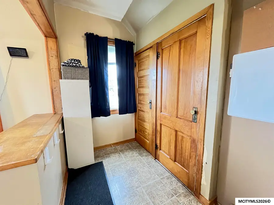 2250 Nettle Ave, Sheffield, IA 50475 - #3